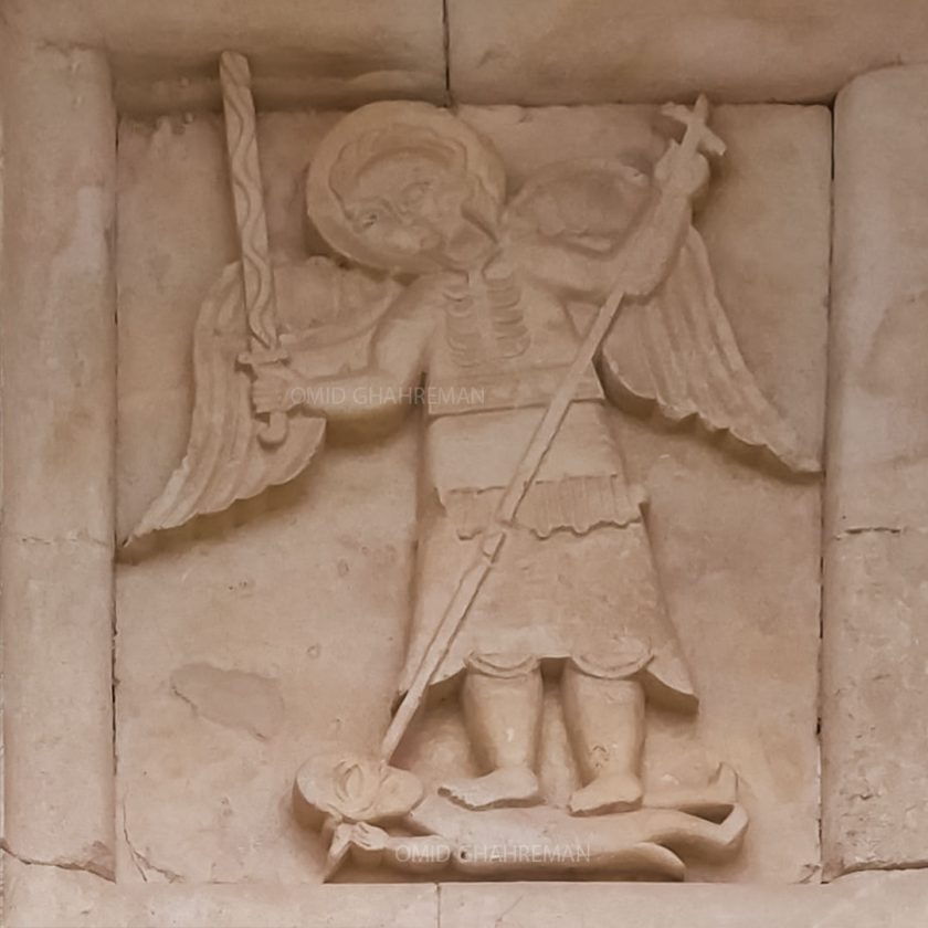 نماد مبارزه با شرارت